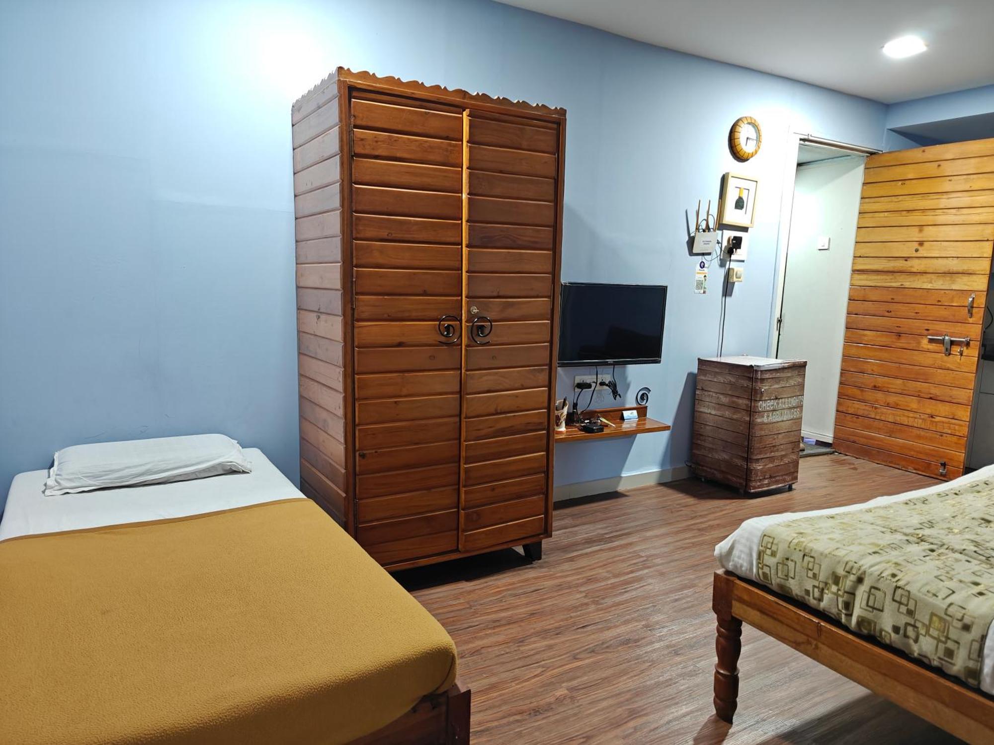 Chandralok Service Apartments Kolhapur Eksteriør billede