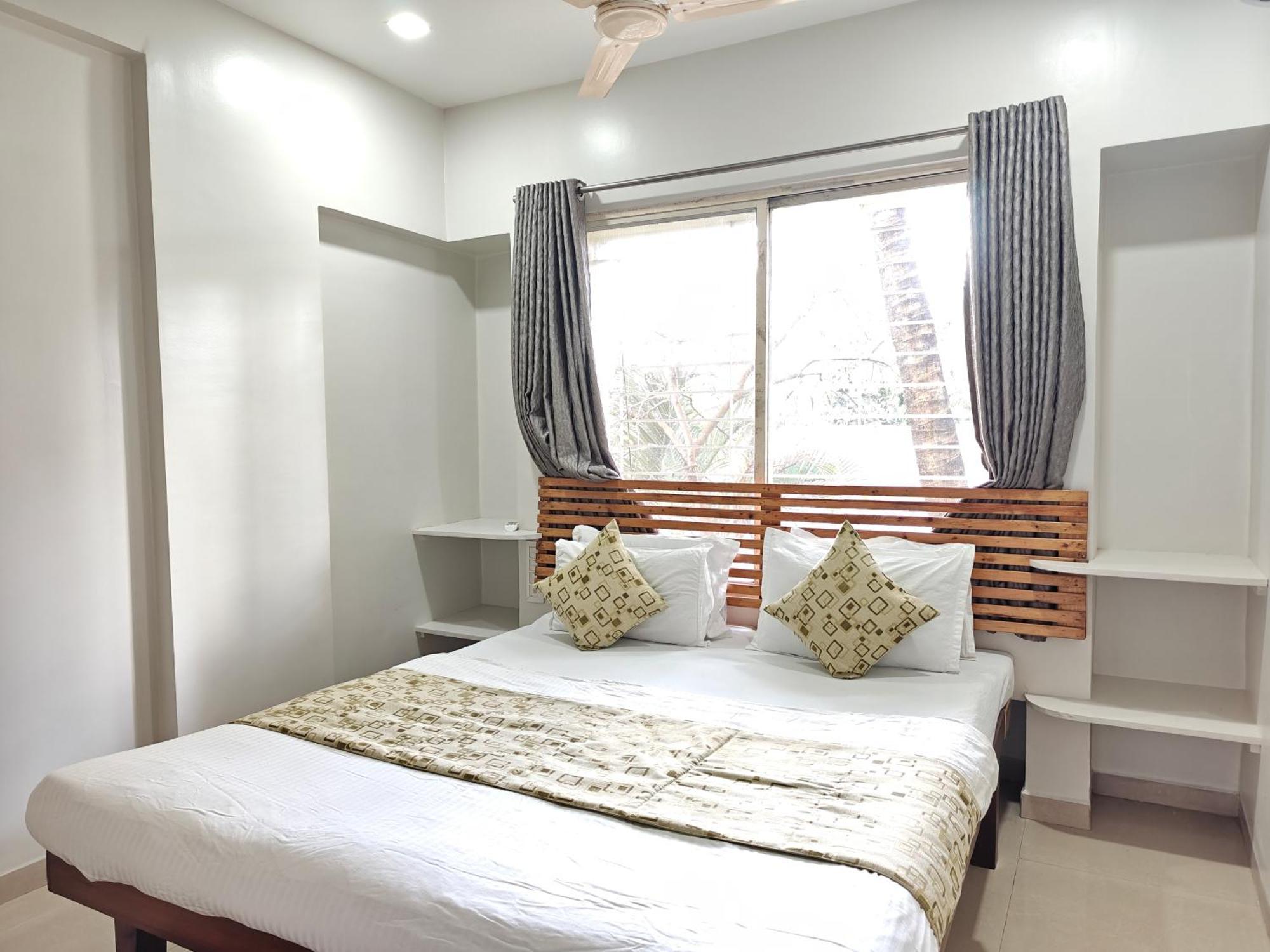 Chandralok Service Apartments Kolhapur Værelse billede