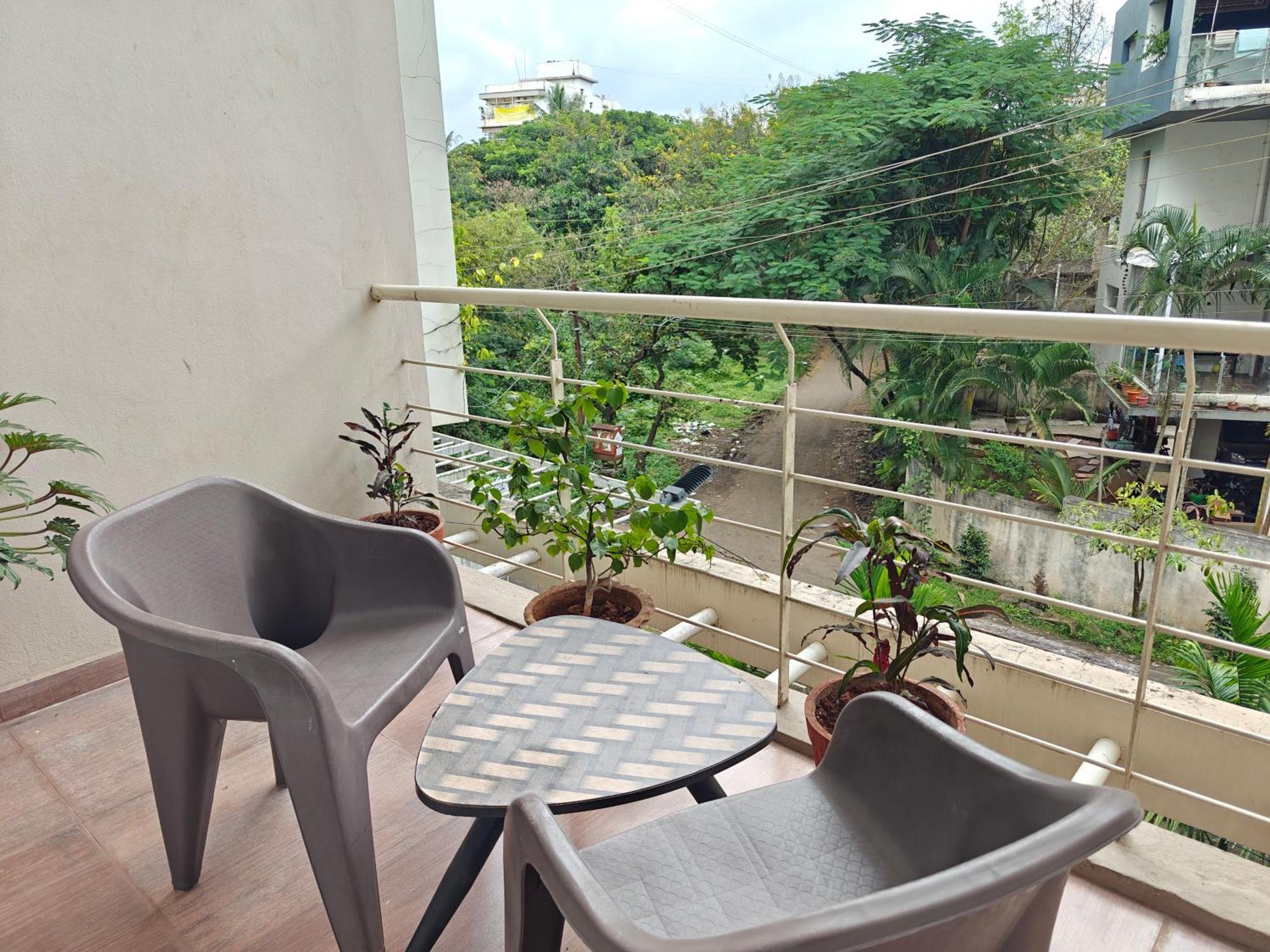 Chandralok Service Apartments Kolhapur Eksteriør billede
